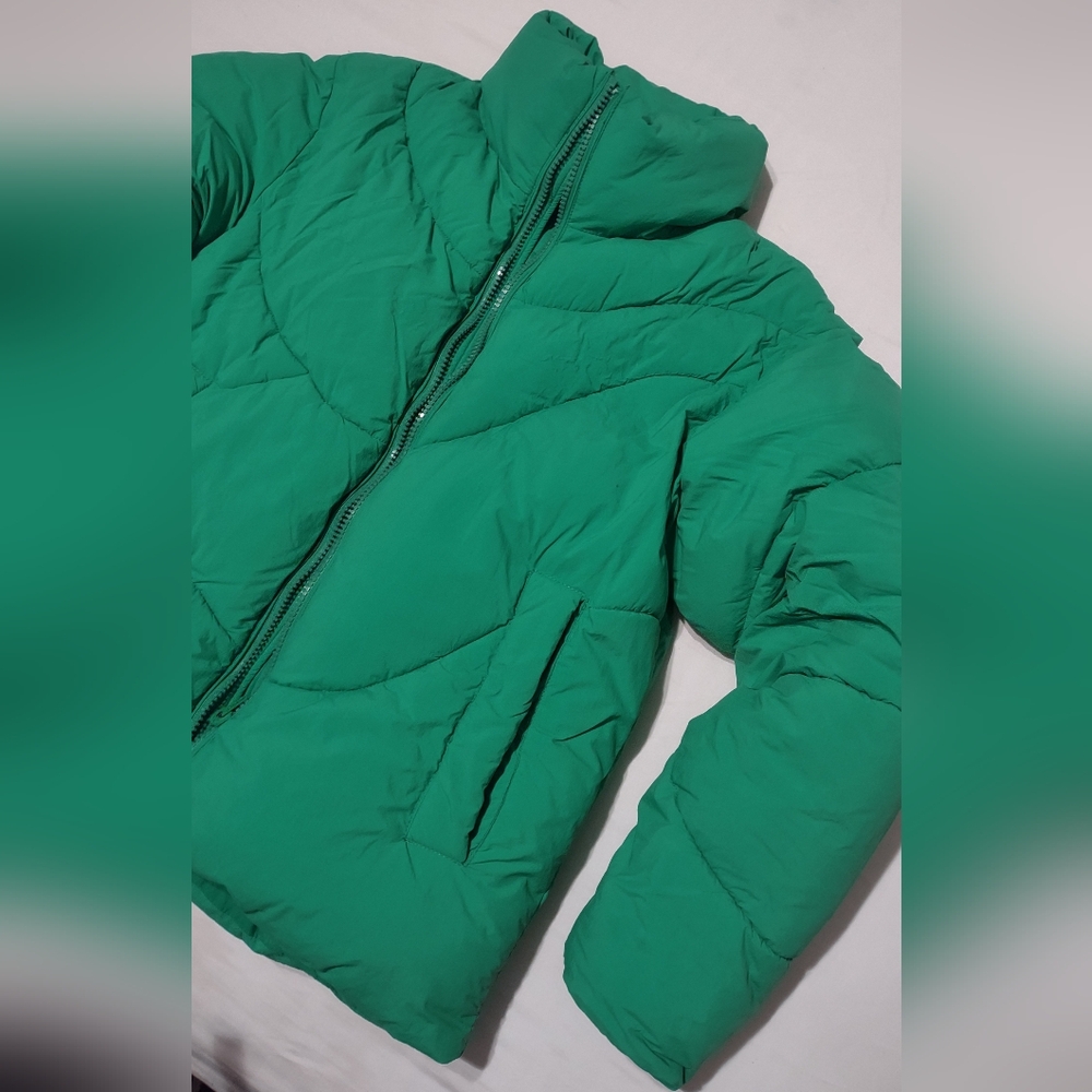 Zara Bright Green Quilted Puffer Jacket